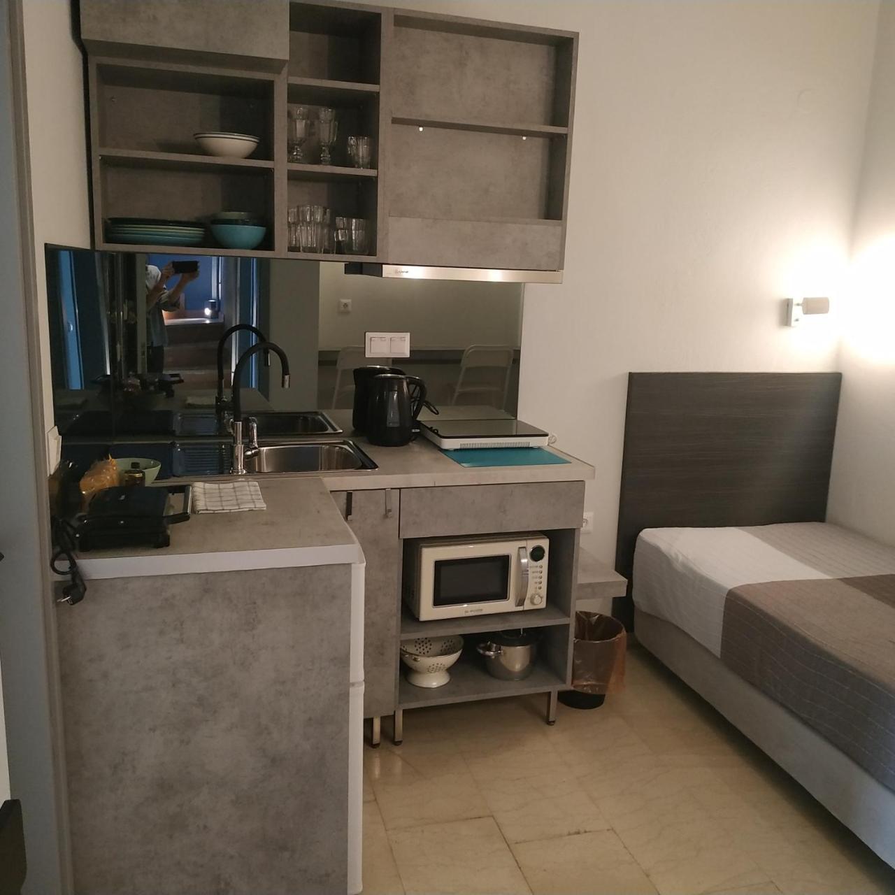 Loc Hospitality Urban Suites Corfu  Exteriör bild